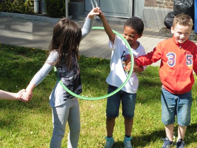 team building activities for school students hula hoop challenge